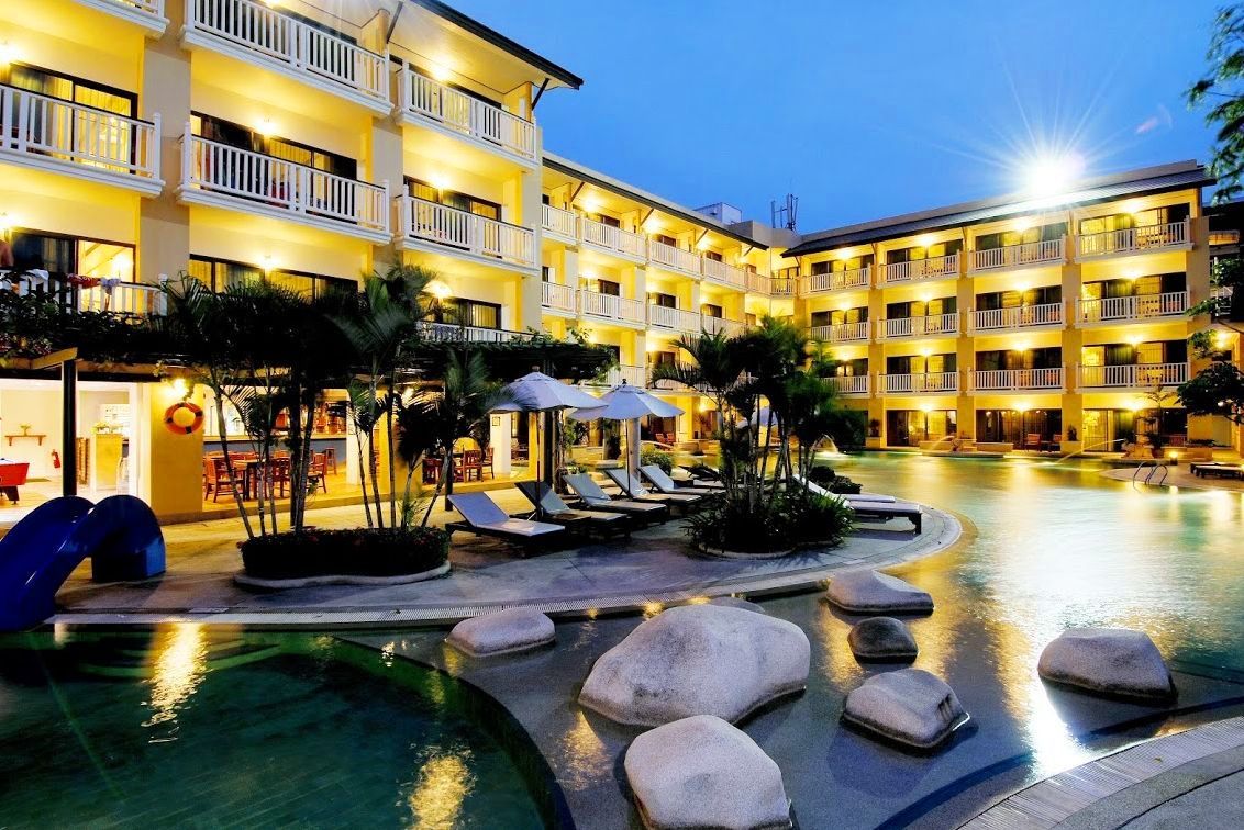 Thara Patong Beach Resort & Spa Zewnętrze zdjęcie