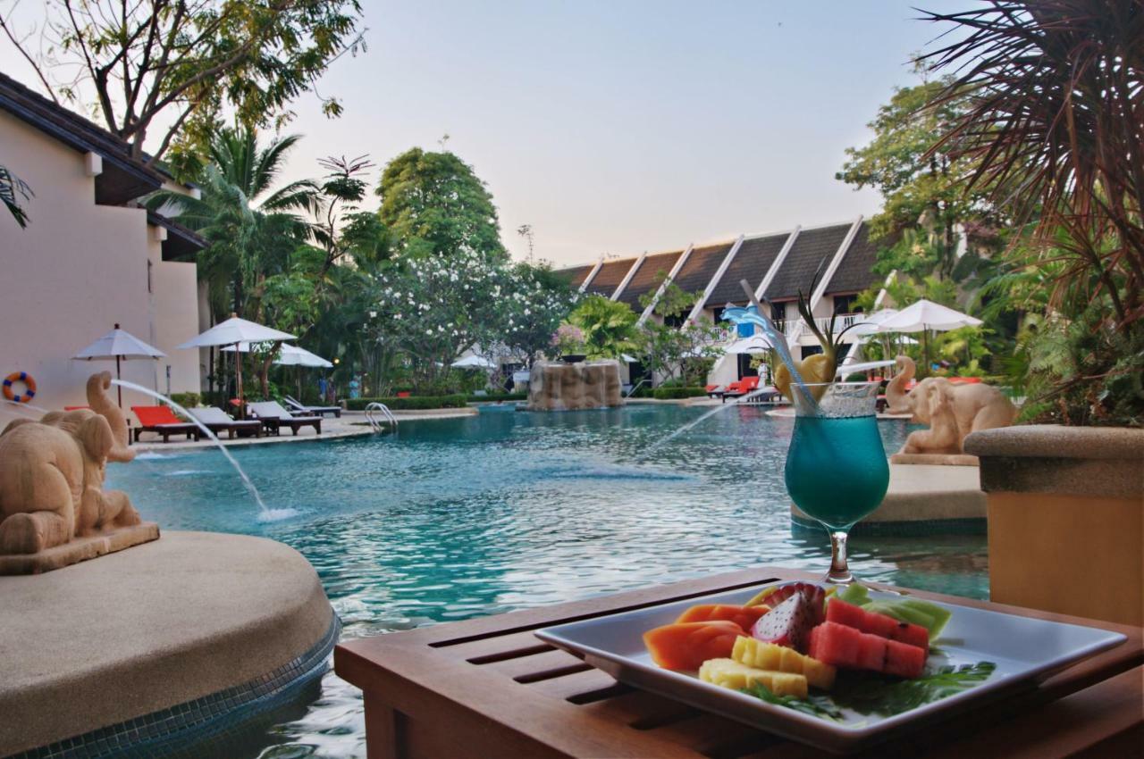 Thara Patong Beach Resort & Spa Zewnętrze zdjęcie