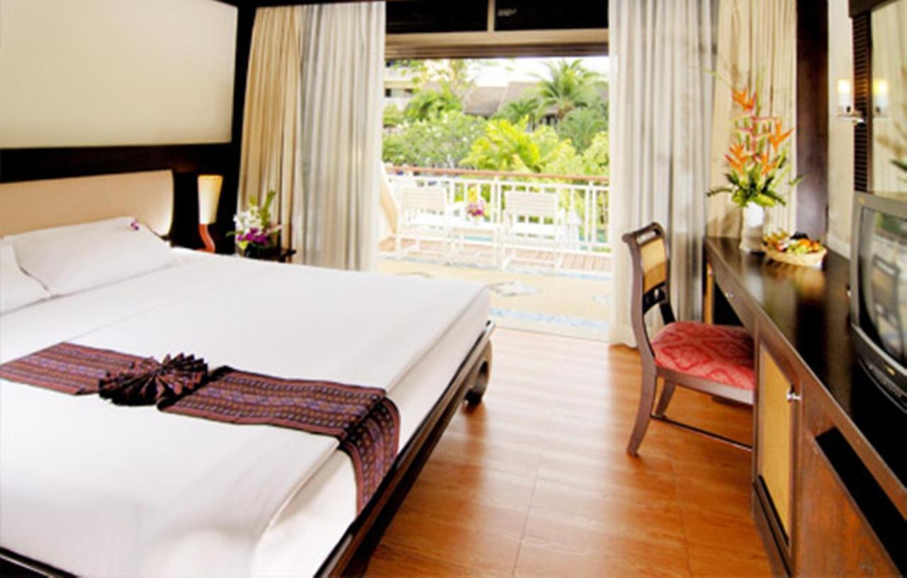 Thara Patong Beach Resort & Spa Pokój zdjęcie