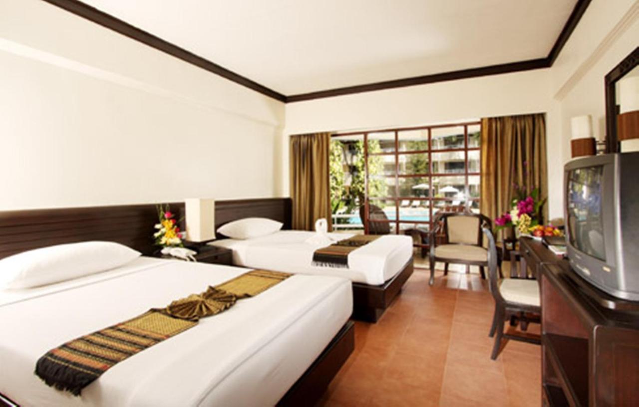 Thara Patong Beach Resort & Spa Pokój zdjęcie